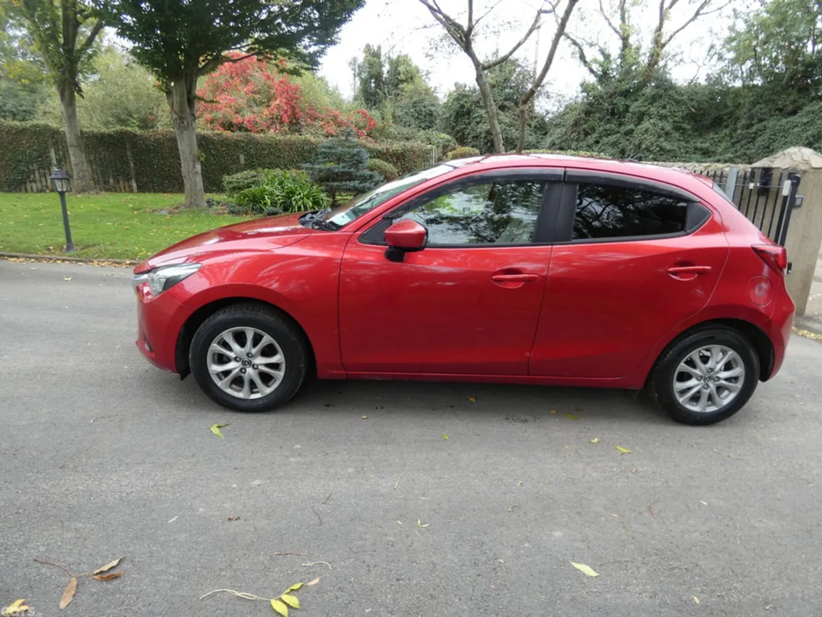 Mazda Demio Hatchback, Petrol, 2015, Red