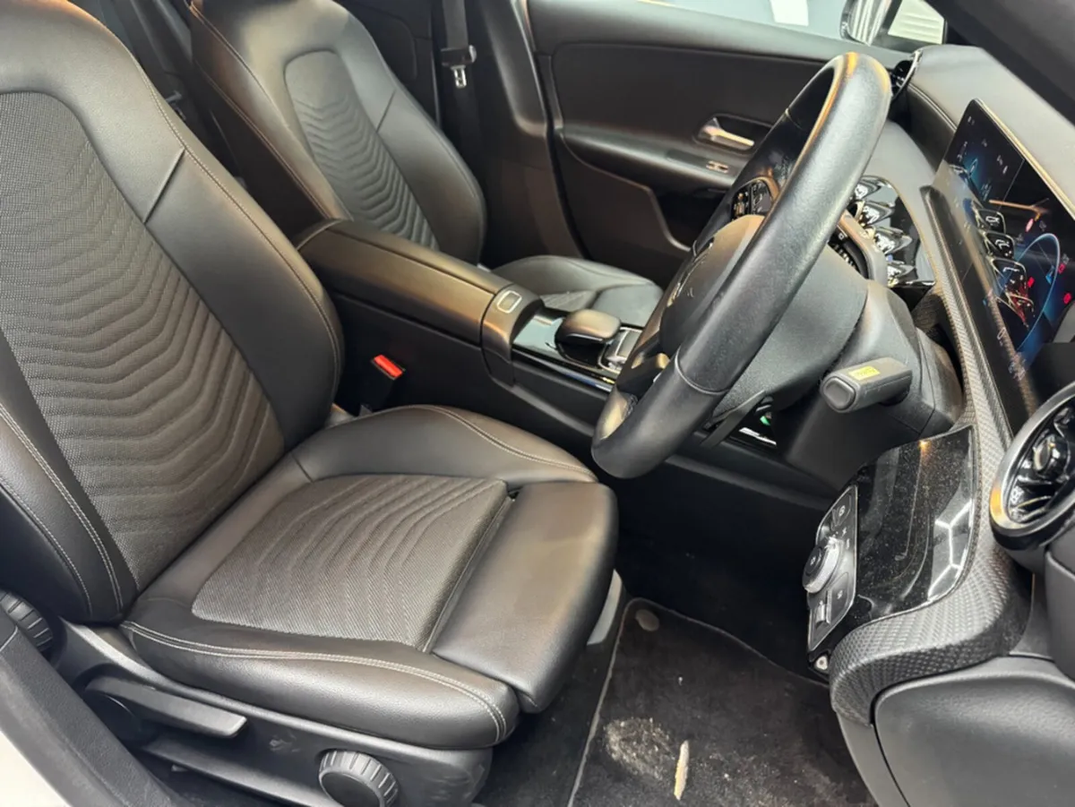 Mercedes-Benz A-Class Hatchback, Petrol, 2019, White