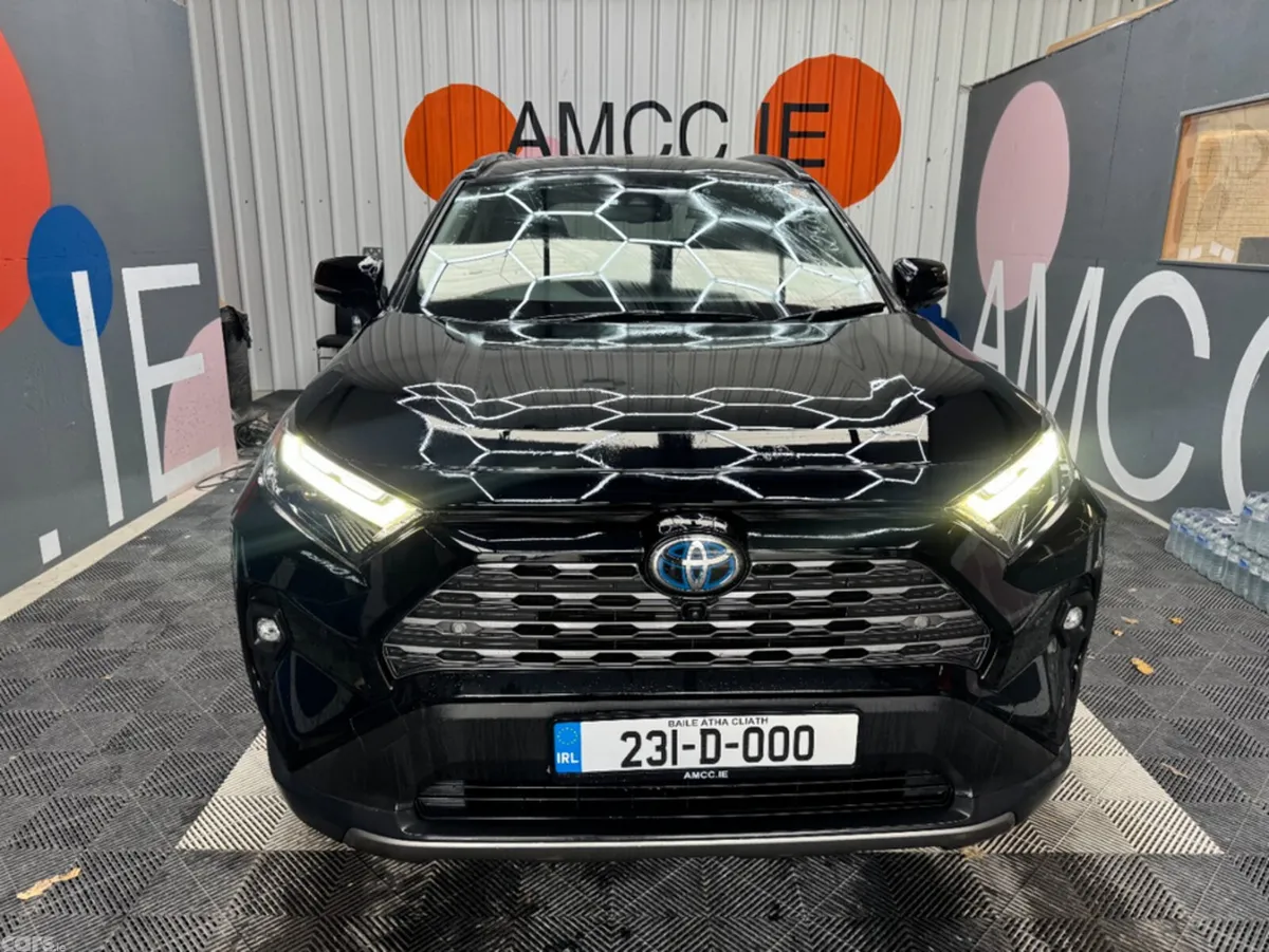Toyota RAV4 SUV, Petrol Hybrid, 2023, Black