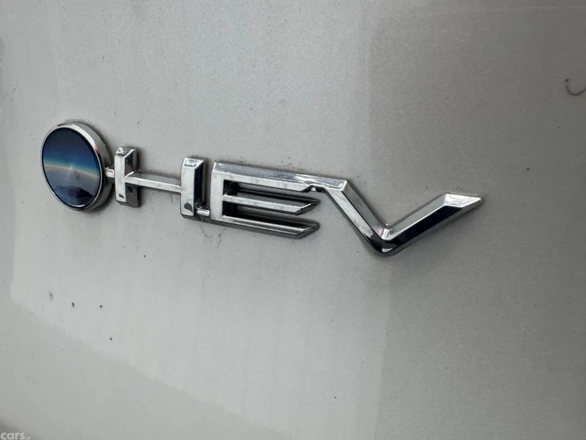 Toyota RAV4 SUV, Petrol Hybrid, 2025, White