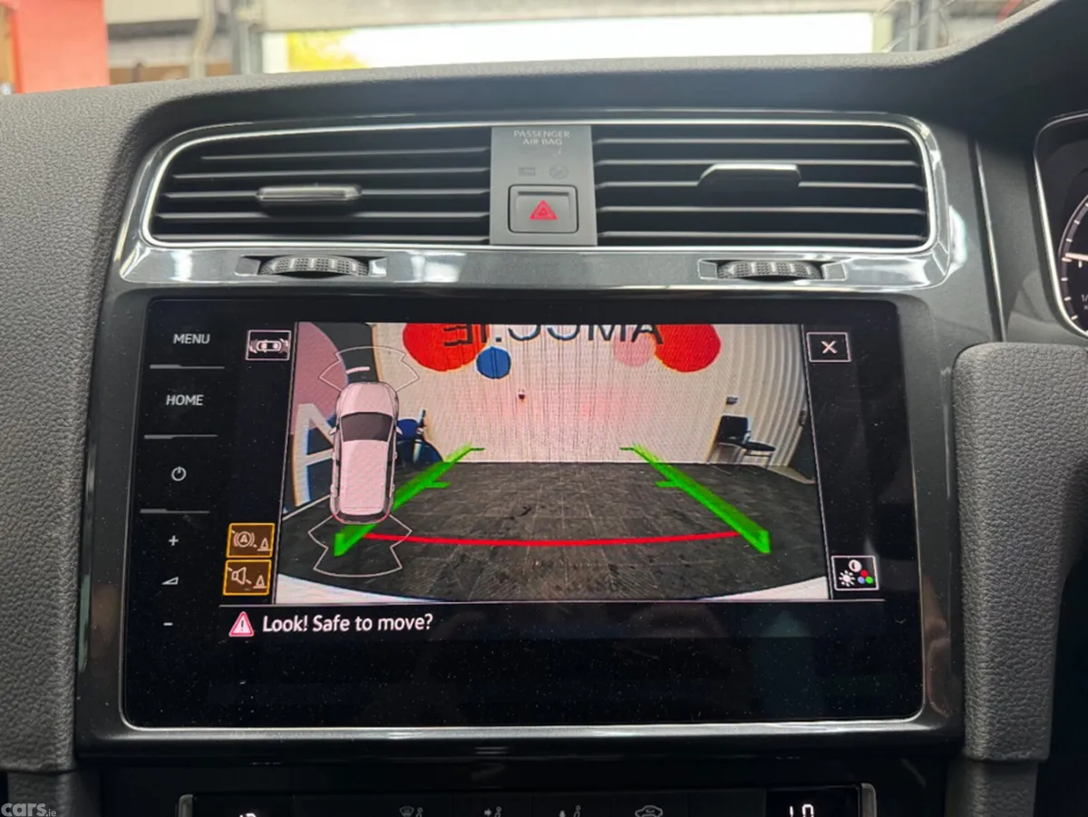 Volkswagen Golf Hatchback, Diesel, 2019, White