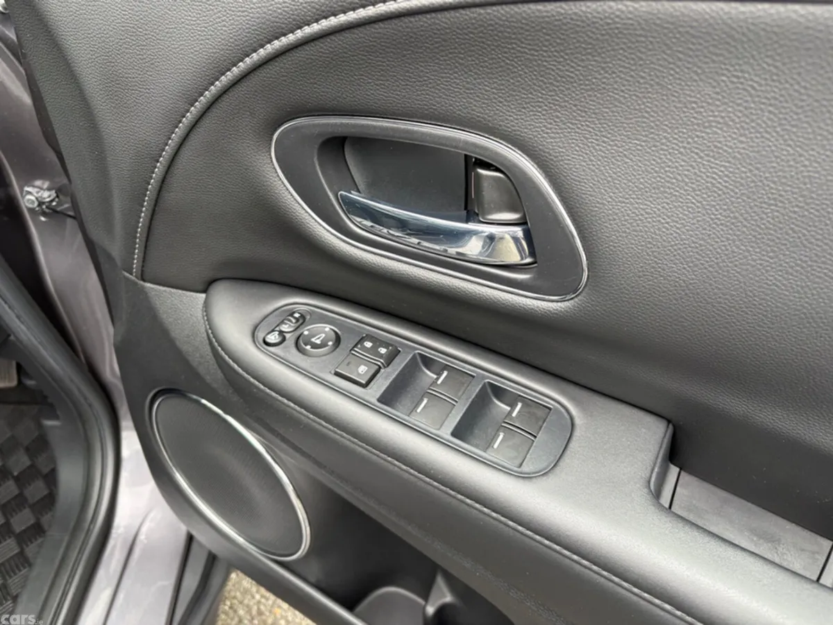Honda HR-V MPV, Petrol, 2018, Grey