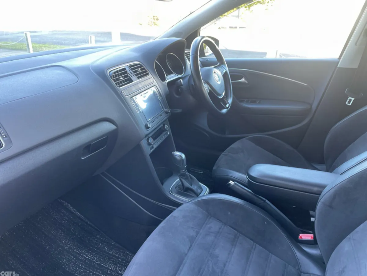 Volkswagen Polo Hatchback, Petrol, 2017, Black