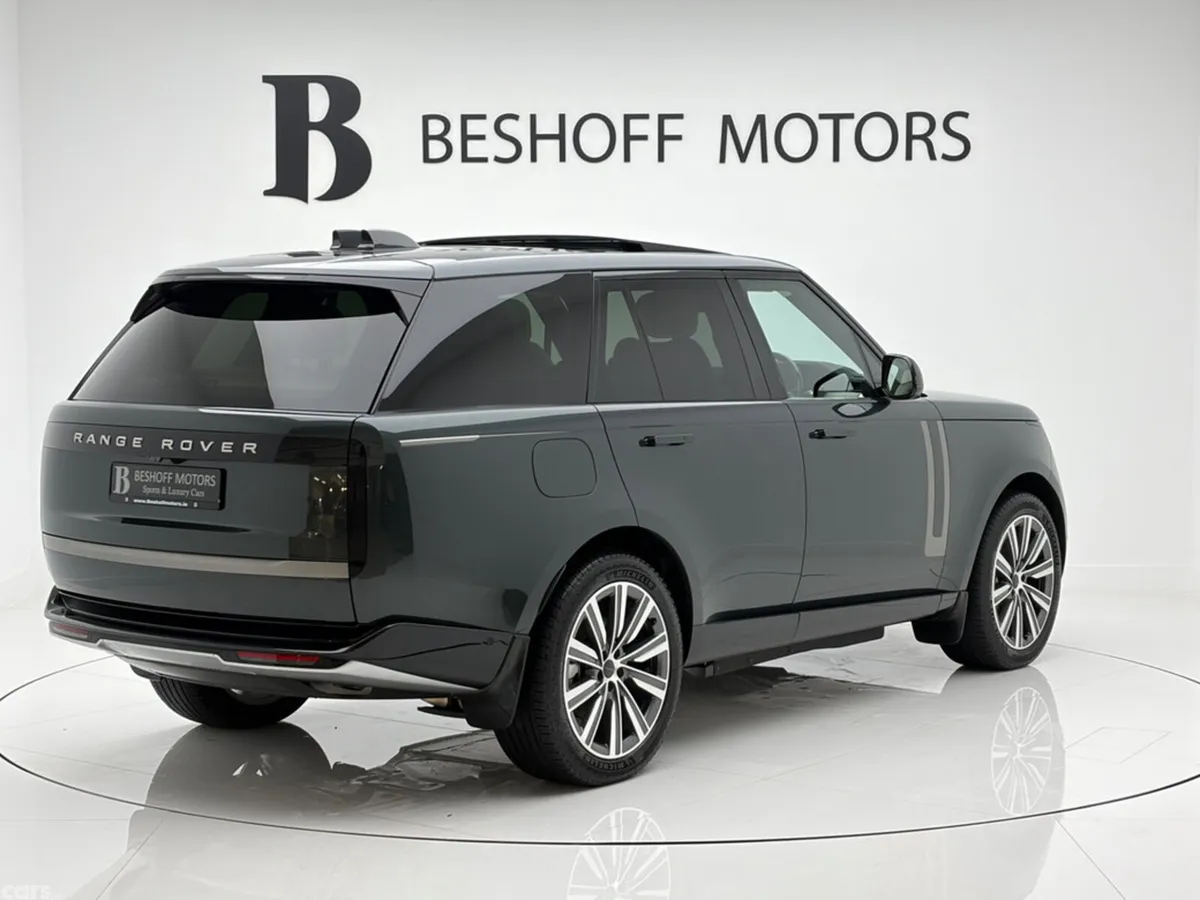 Land Rover Range Rover Estate, Petrol Plug-in Hybrid, 2026, Green