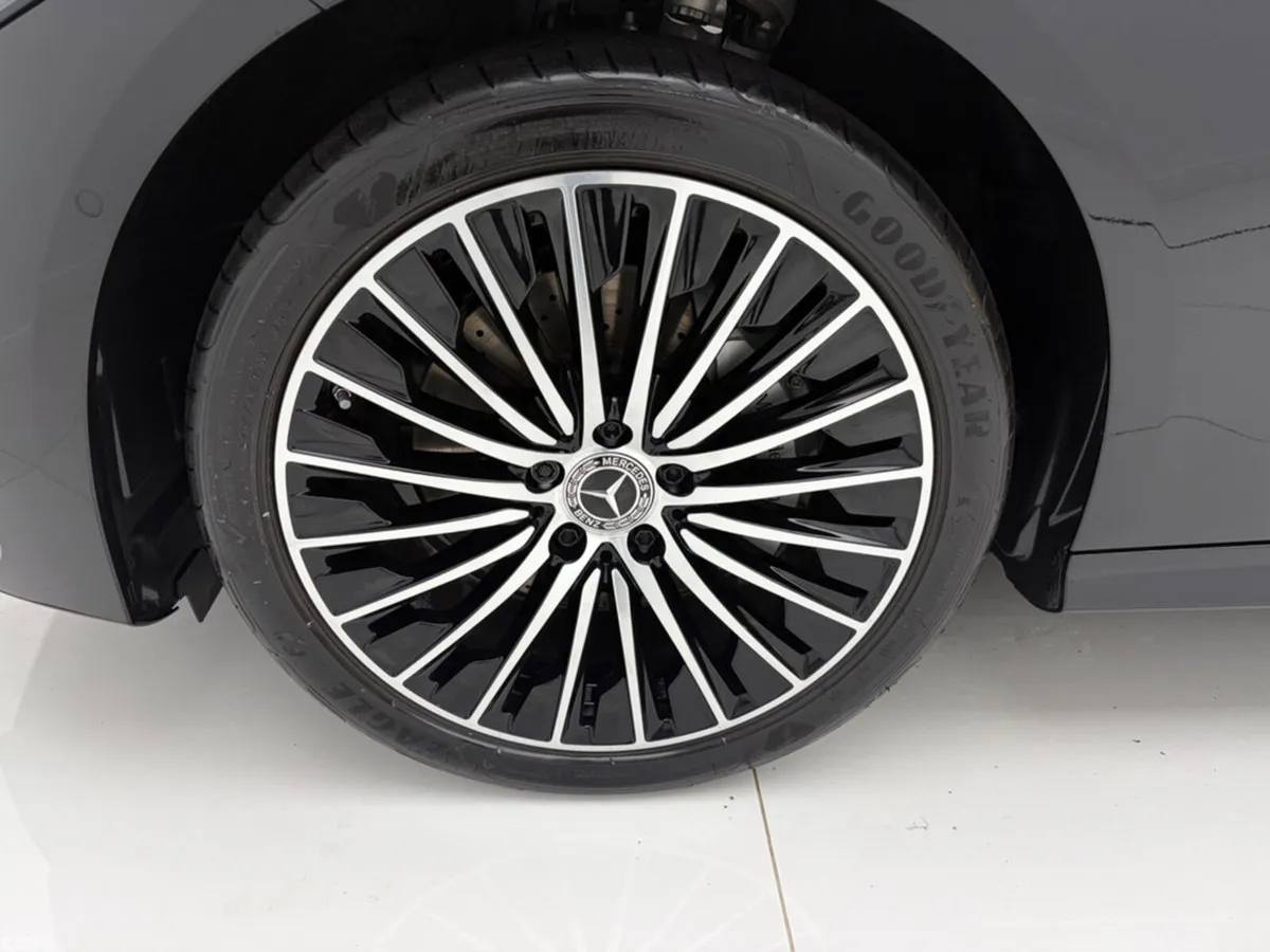 Mercedes-Benz CLE Coupe, Petrol Plug-in Hybrid, 2026, Black