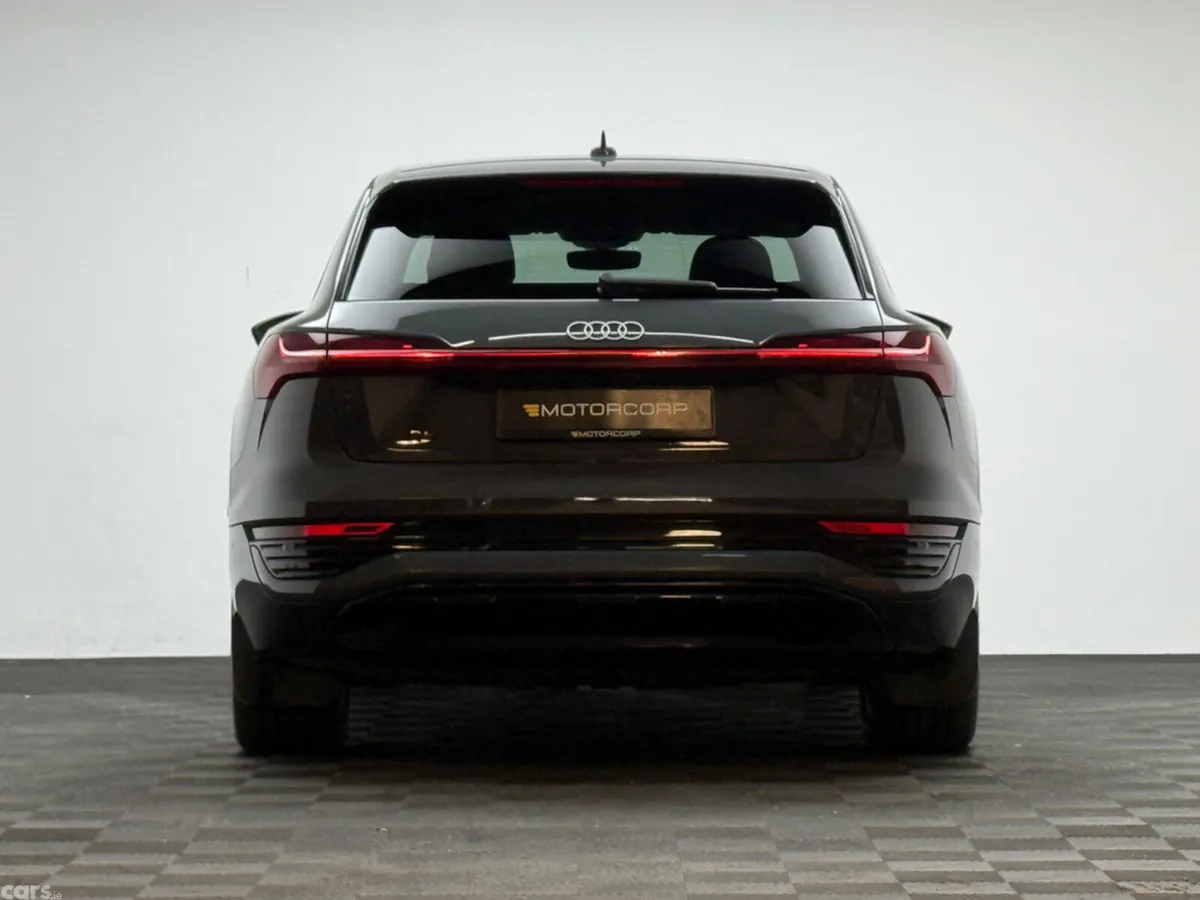 Audi Q8 e-tron SUV, Electric, 2023, Grey