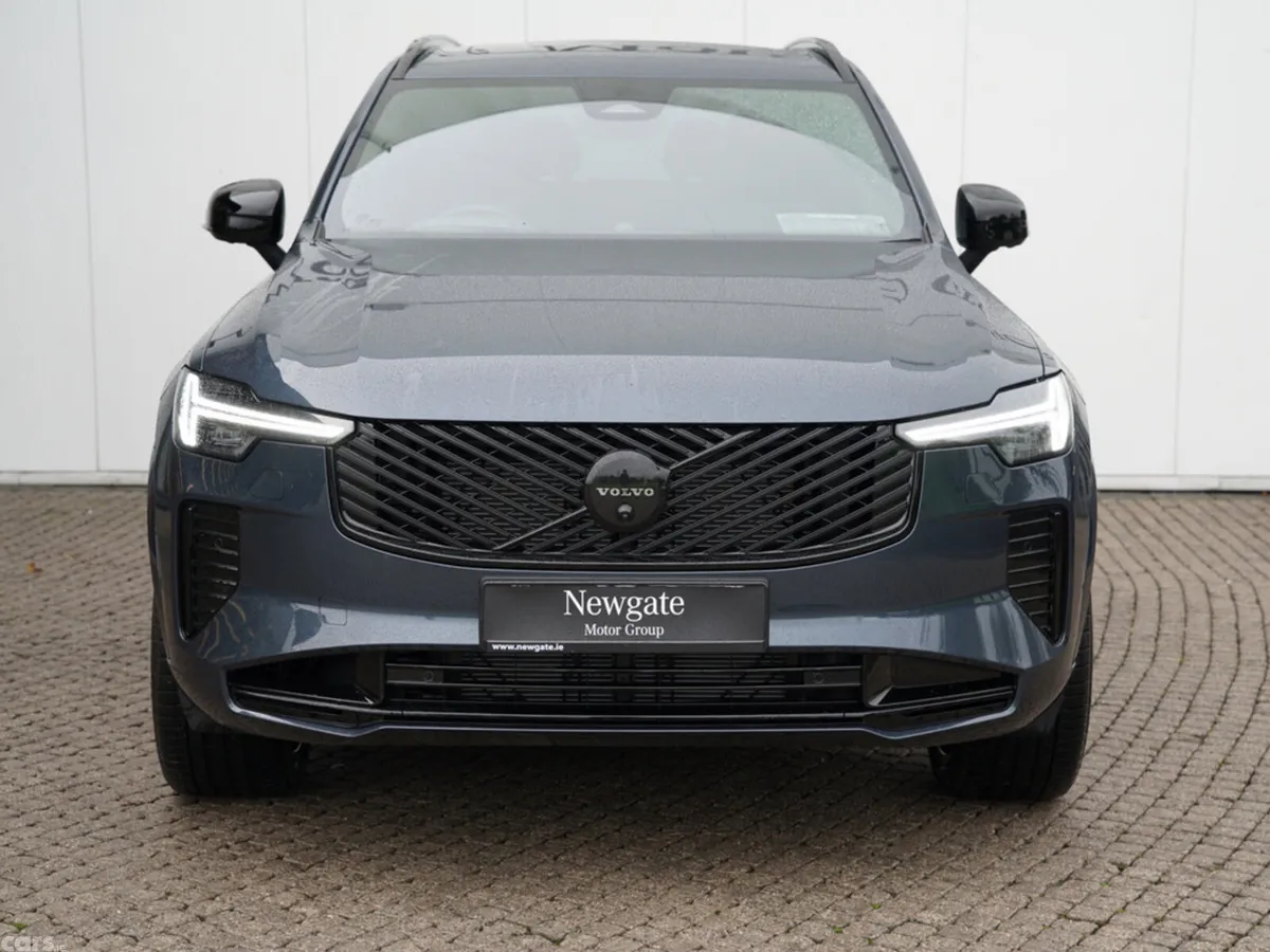 Volvo XC90 SUV, Petrol Hybrid, 2026, Blue