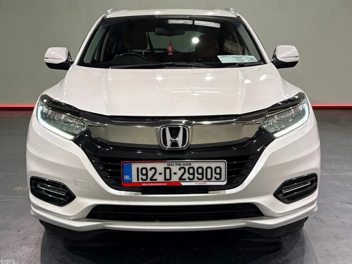 Honda Vezel Estate, Petrol Hybrid, 2019, White