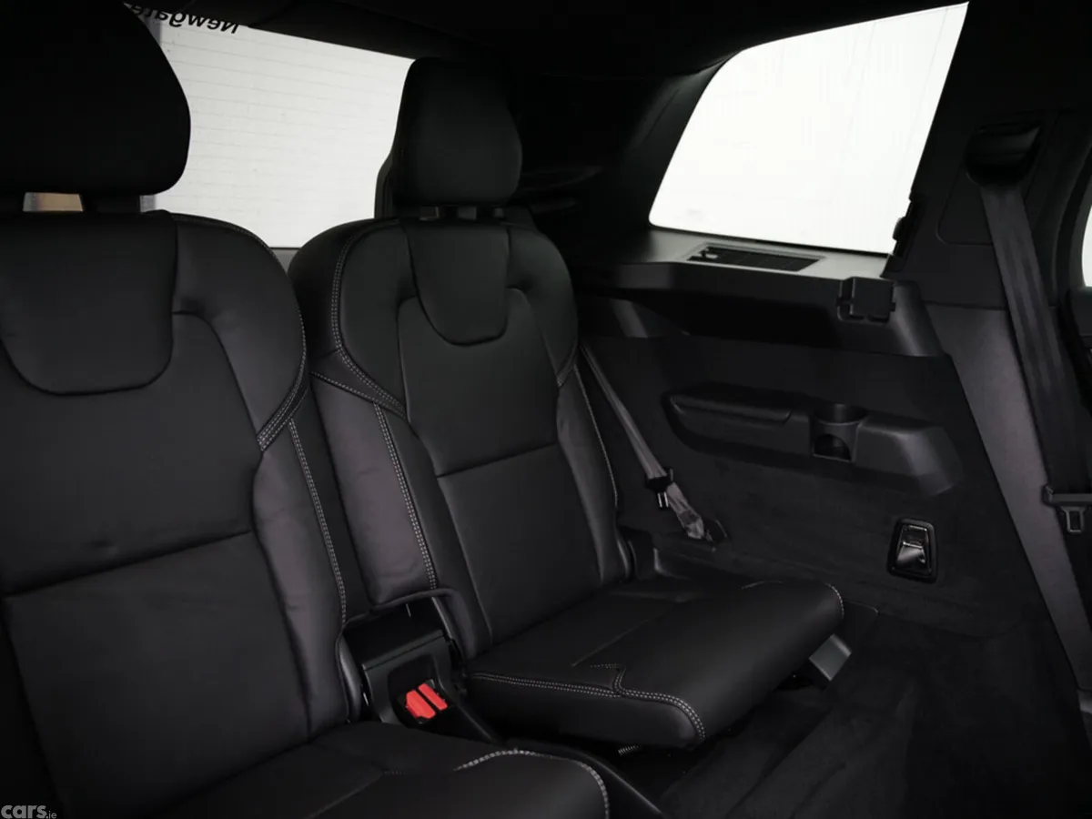 Volvo XC90 SUV, Petrol Hybrid, 2026, Blue