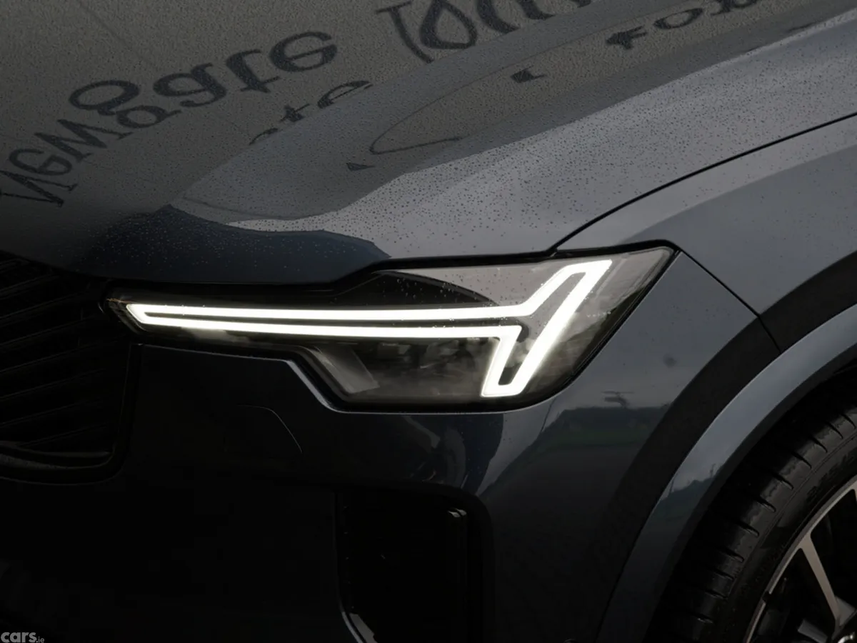 Volvo XC90 SUV, Petrol Hybrid, 2026, Blue