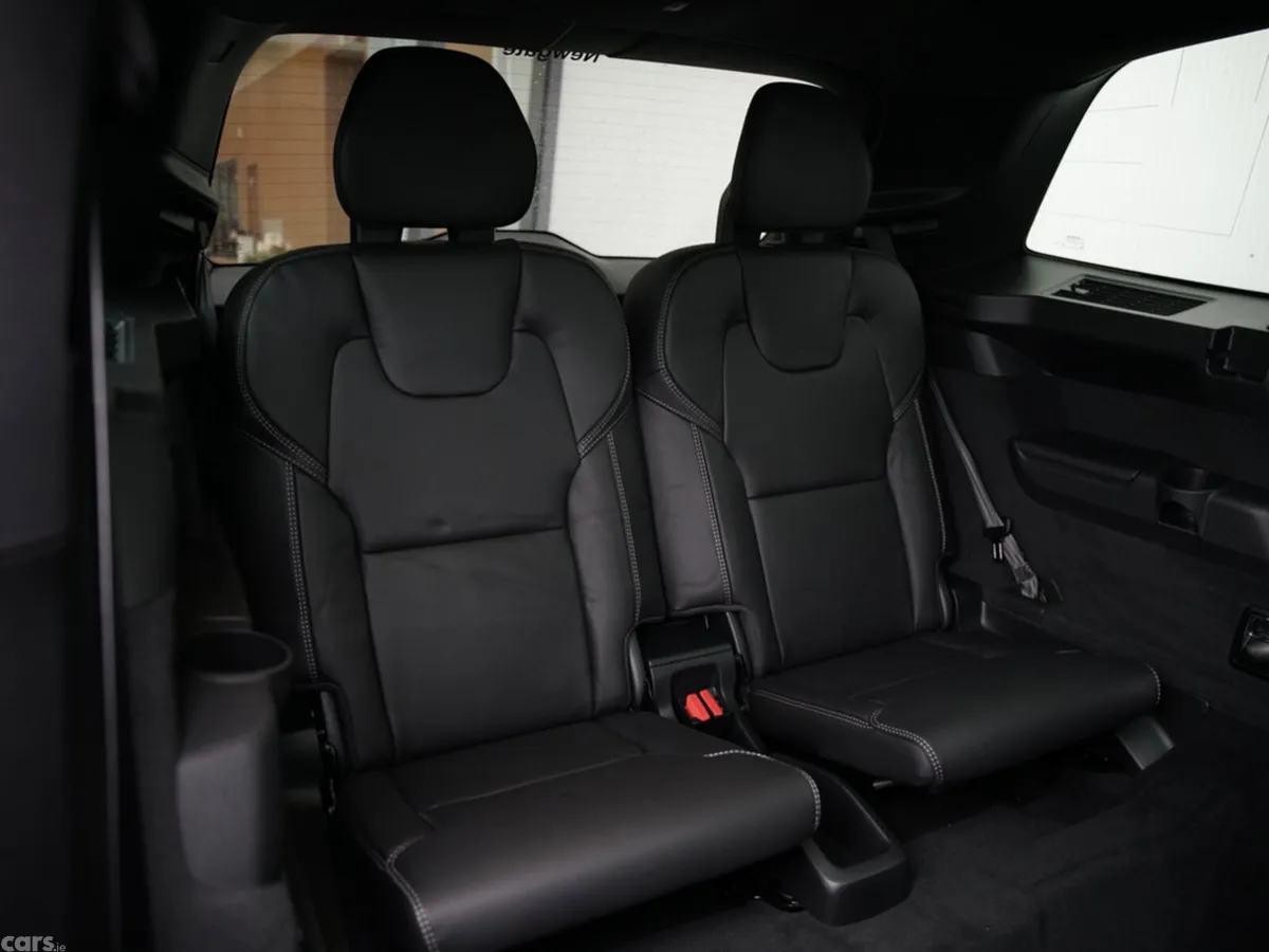 Volvo XC90 SUV, Petrol Hybrid, 2026, Blue