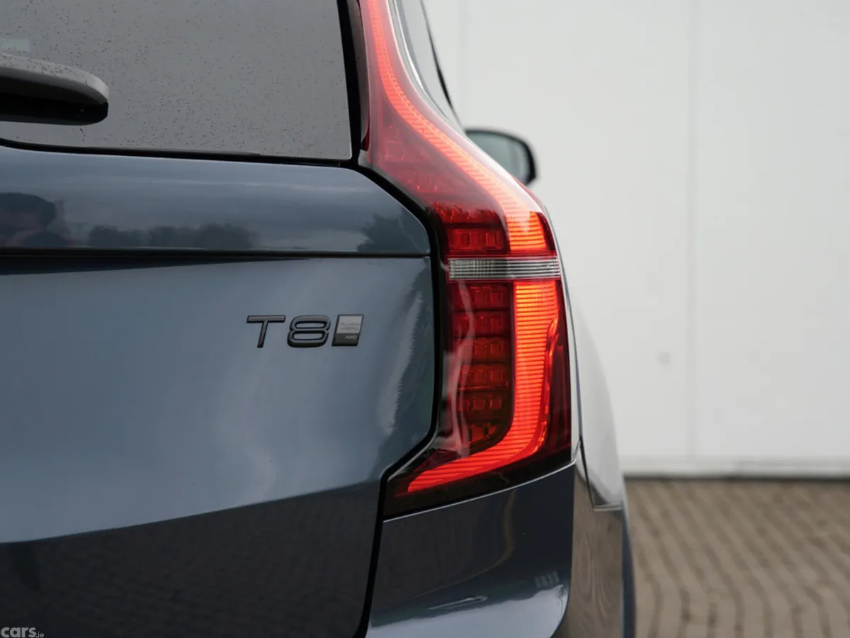 Volvo XC90 SUV, Petrol Hybrid, 2026, Blue