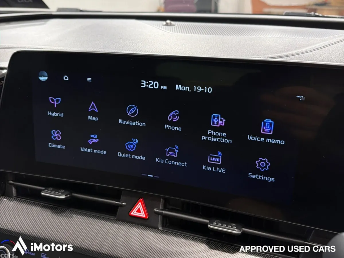 Kia Sportage SUV, Petrol Hybrid, 2024, Grey