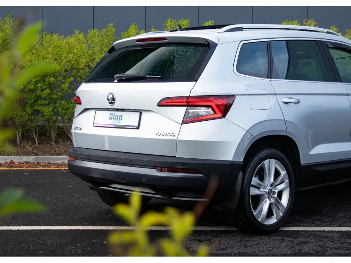 Skoda Karoq Estate, Diesel, 2019, Grey
