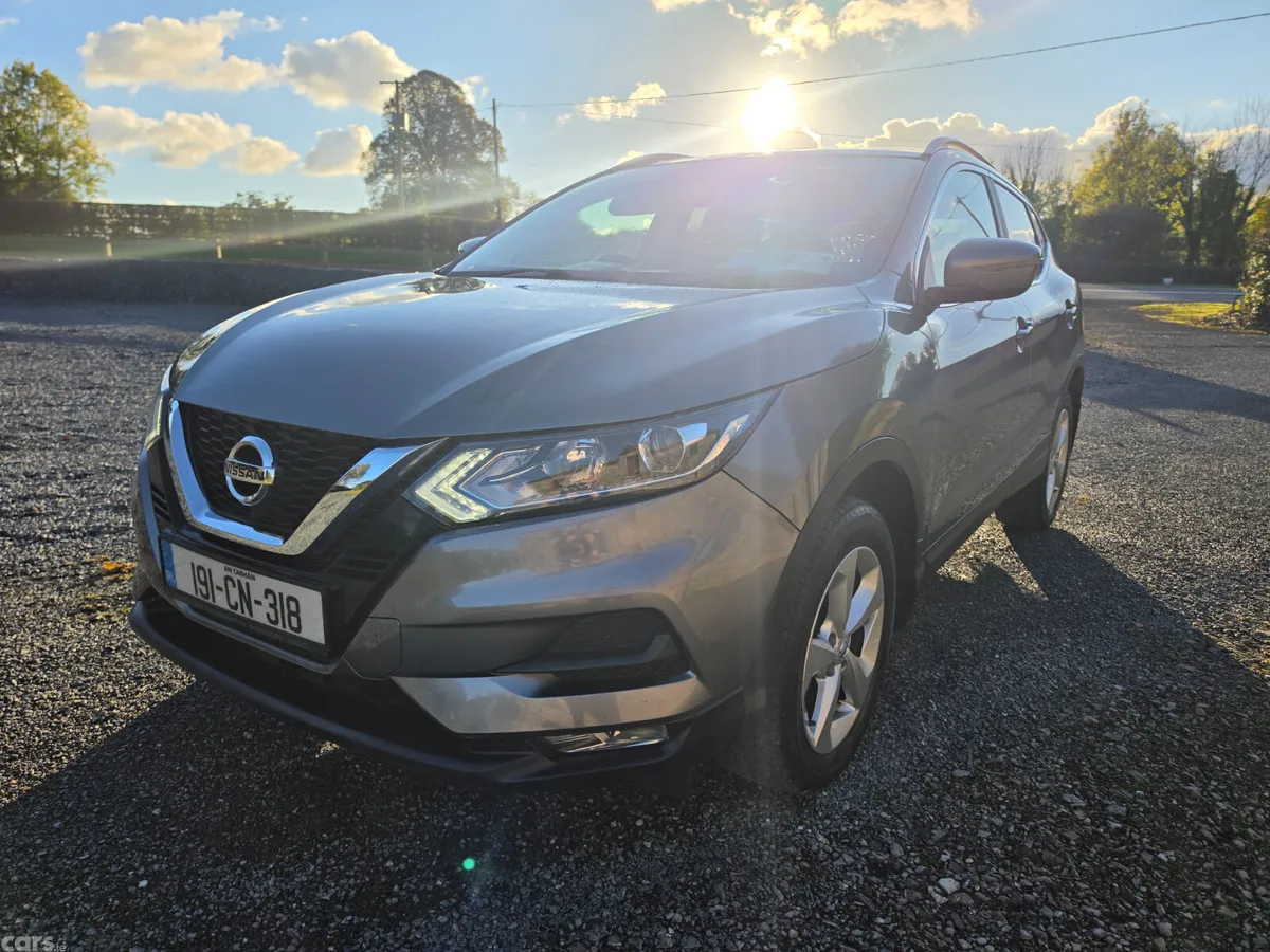 Nissan Qashqai MPV, Diesel, 2019, Grey