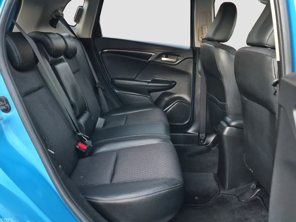 Honda Fit Hatchback, Petrol Hybrid, 2015, Blue
