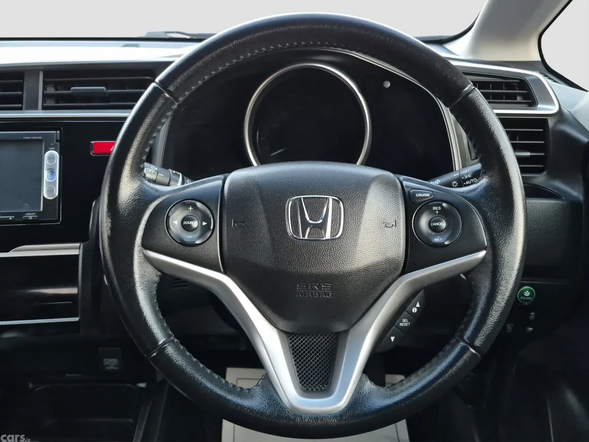 Honda Fit Hatchback, Petrol Hybrid, 2015, Blue