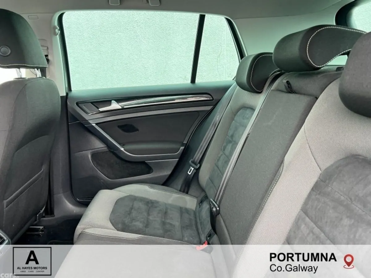 Volkswagen Golf Hatchback, Diesel, 2016, Grey