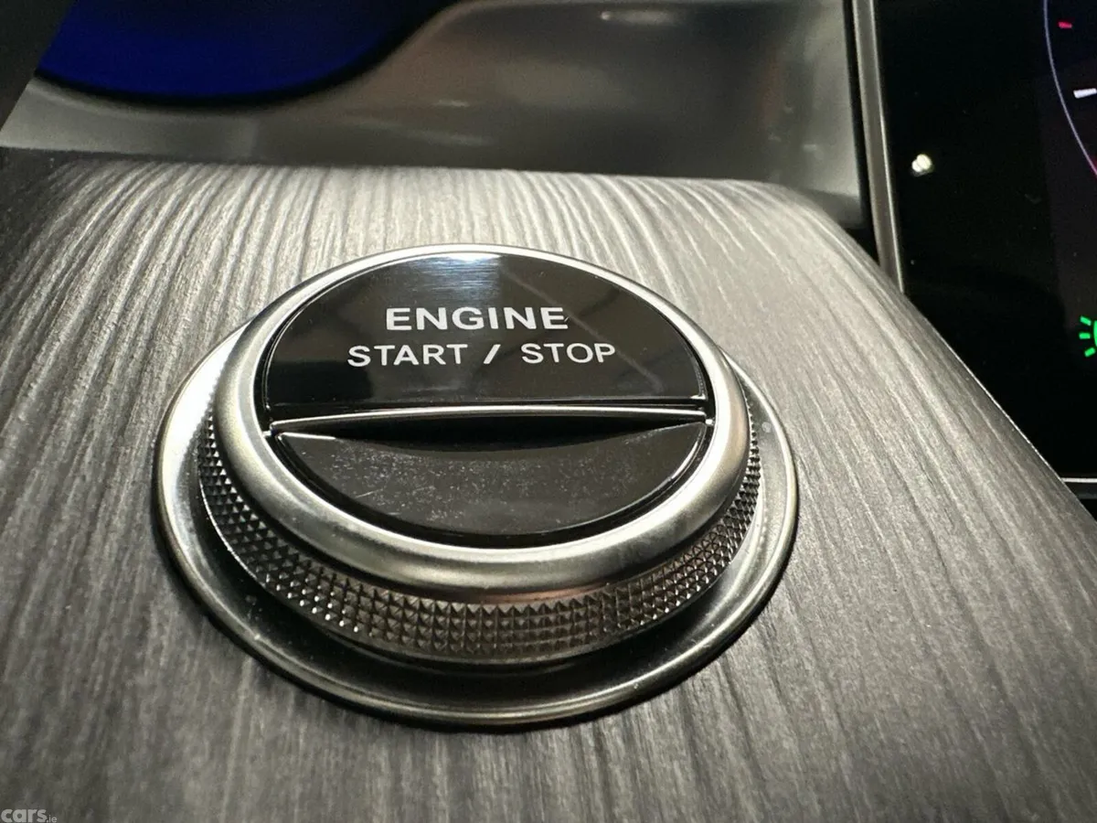 Mercedes-Benz GLC SUV, Petrol Plug-in Hybrid, 2025, Grey