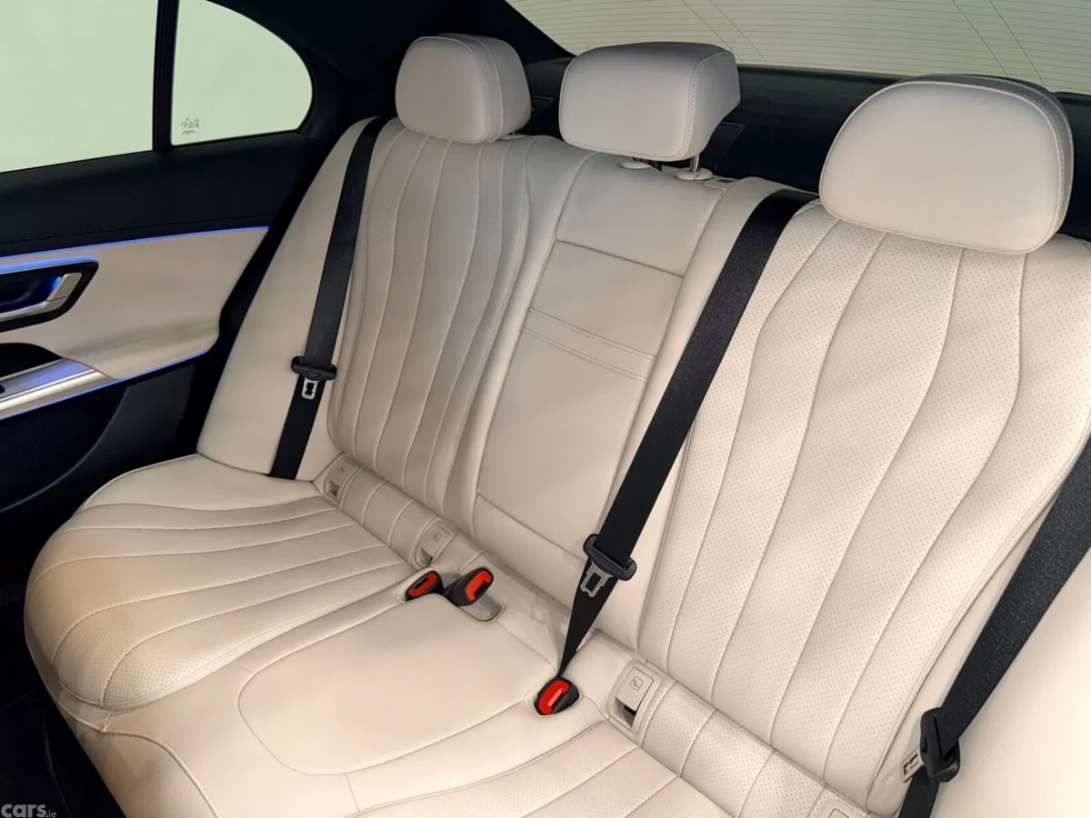 Mercedes-Benz E-Class Saloon, Diesel Plug-in Hybrid, 2025, Blue