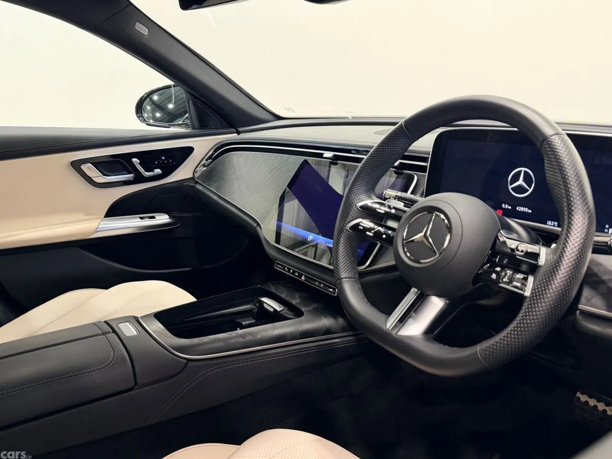 Mercedes-Benz E-Class Saloon, Diesel Plug-in Hybrid, 2025, Blue