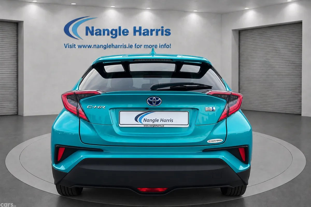 Toyota C-HR SUV, Petrol Hybrid, 2019, Green