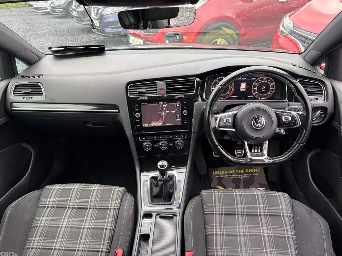 Volkswagen Golf Hatchback, Diesel, 2017, Grey