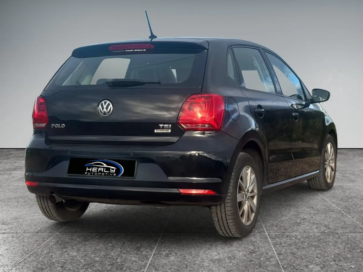 Volkswagen Polo Hatchback, Petrol, 2015, Black