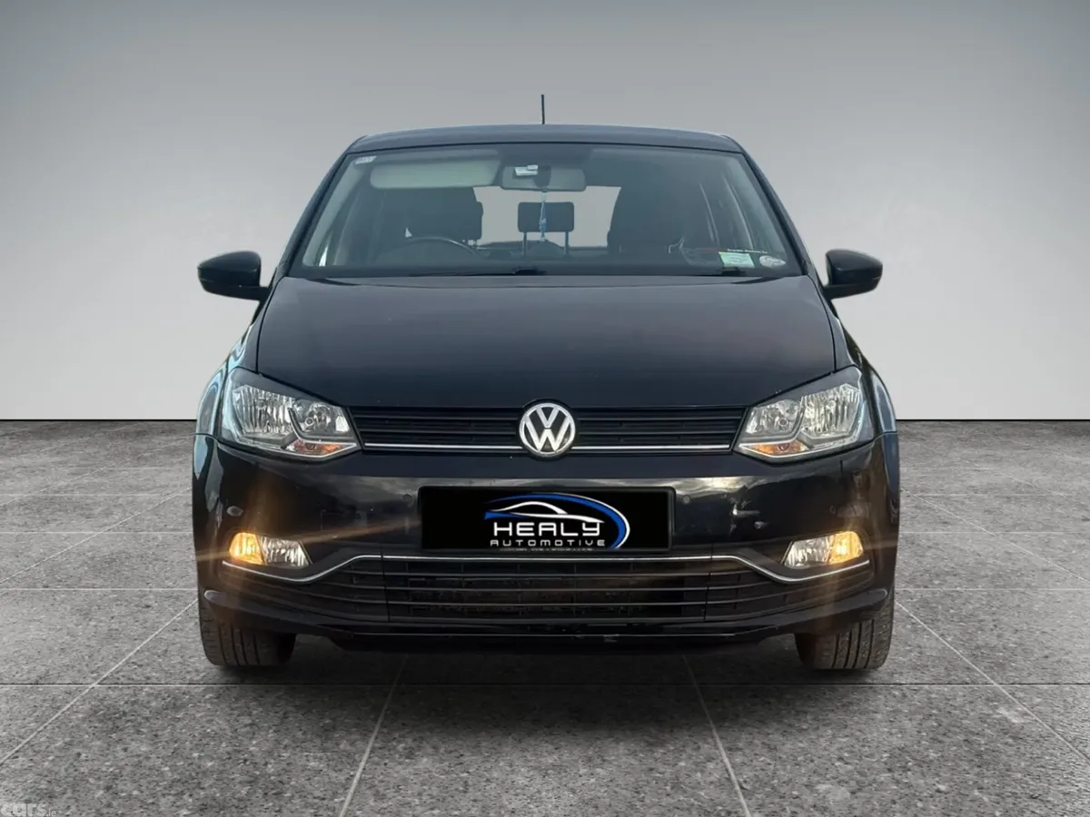 Volkswagen Polo Hatchback, Petrol, 2015, Black