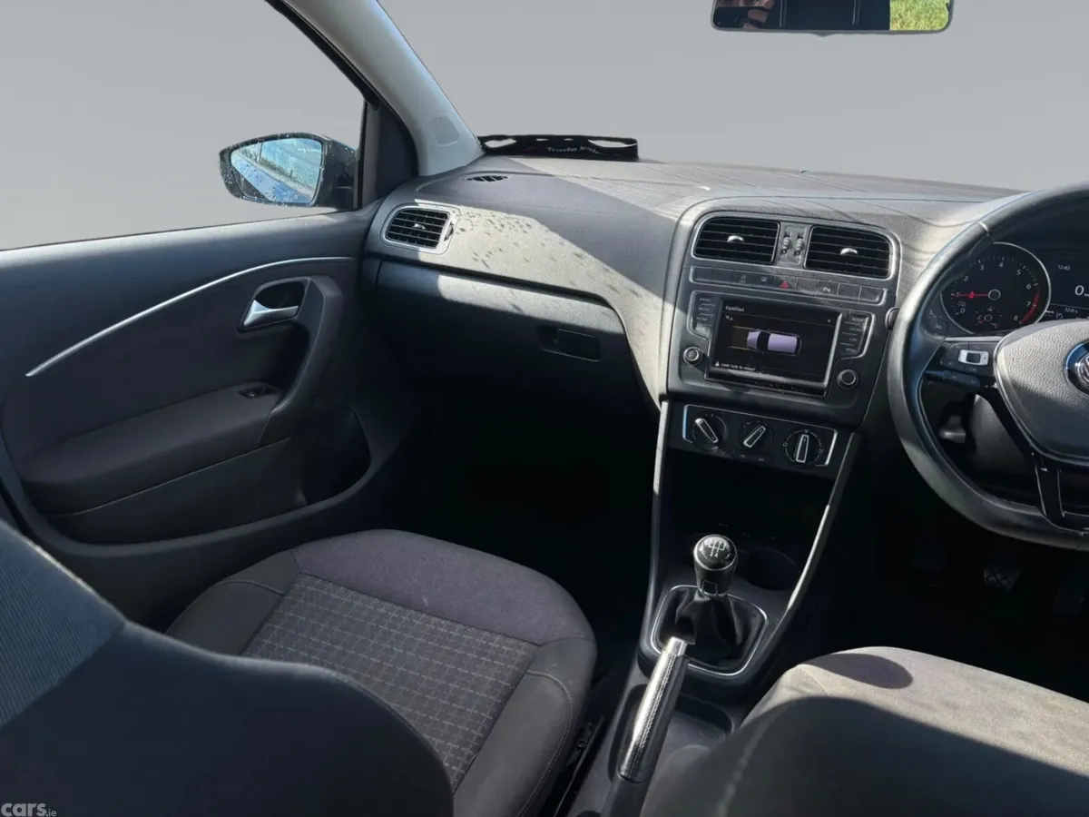 Volkswagen Polo Hatchback, Petrol, 2015, Black