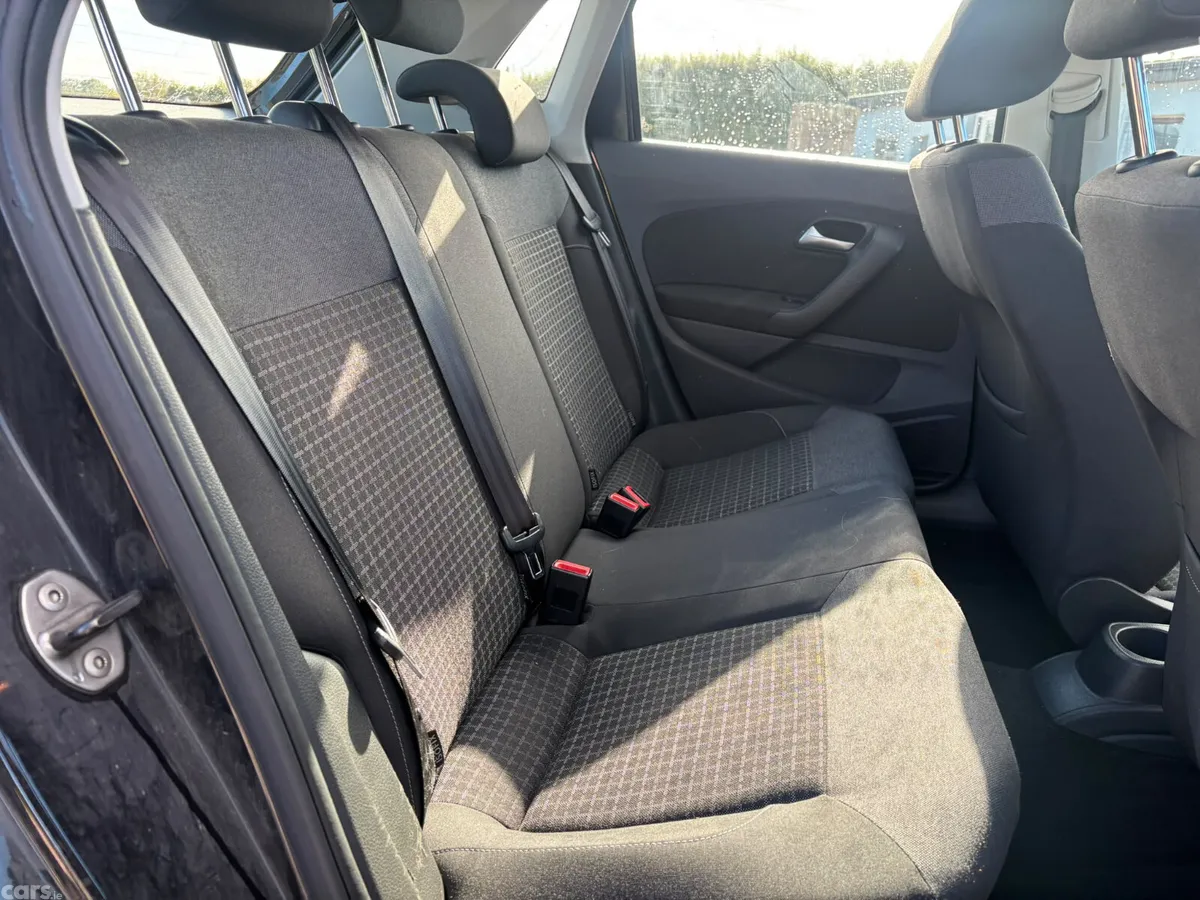 Volkswagen Polo Hatchback, Petrol, 2015, Black