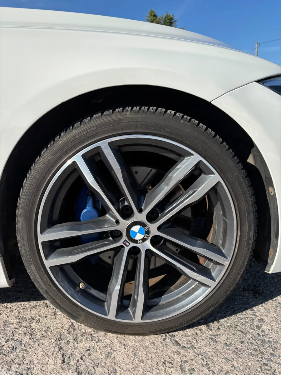BMW 3-Series Saloon, Petrol Plug-in Hybrid, 2018, White