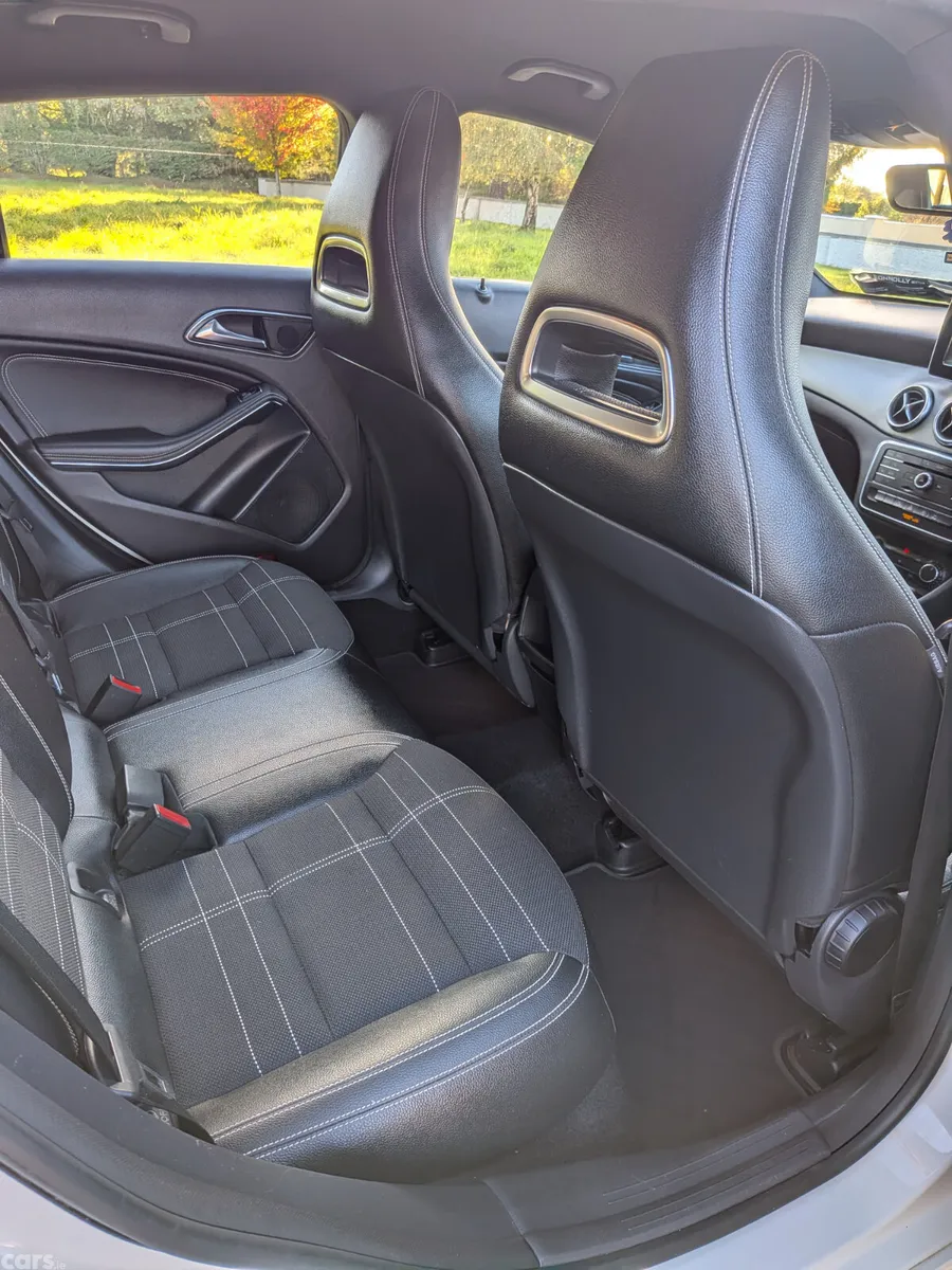 Mercedes-Benz CLA Saloon, Diesel, 2015, White