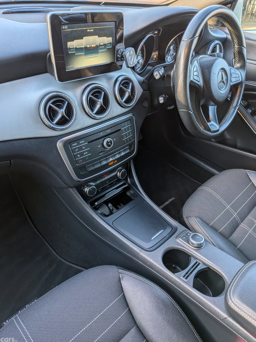 Mercedes-Benz CLA Saloon, Diesel, 2015, White