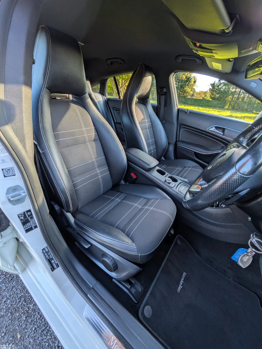 Mercedes-Benz CLA Saloon, Diesel, 2015, White