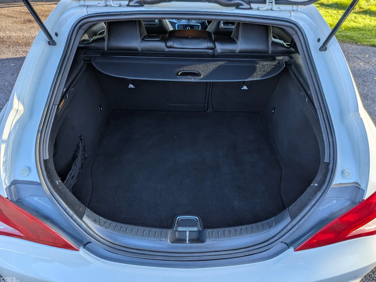 Mercedes-Benz CLA Saloon, Diesel, 2015, White