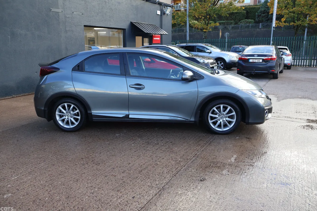Honda Civic Hatchback, Diesel, 2016, Grey