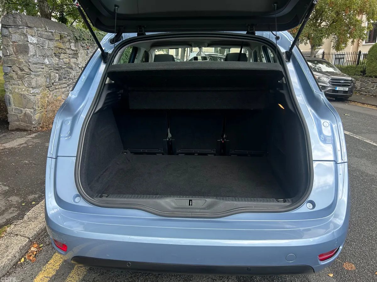 Citroen C4 Picasso MPV, Diesel, 2016, Blue