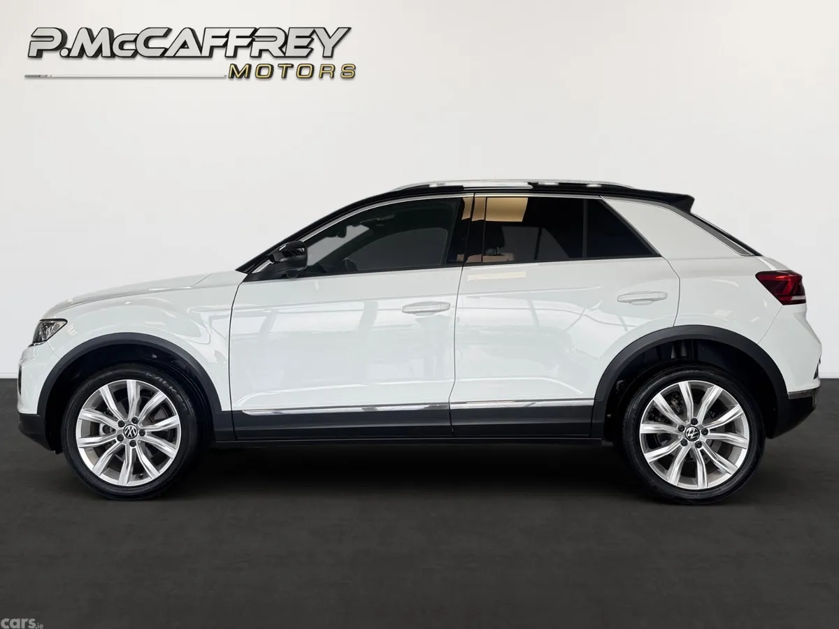 Volkswagen T-Roc SUV, Diesel, 2021, White
