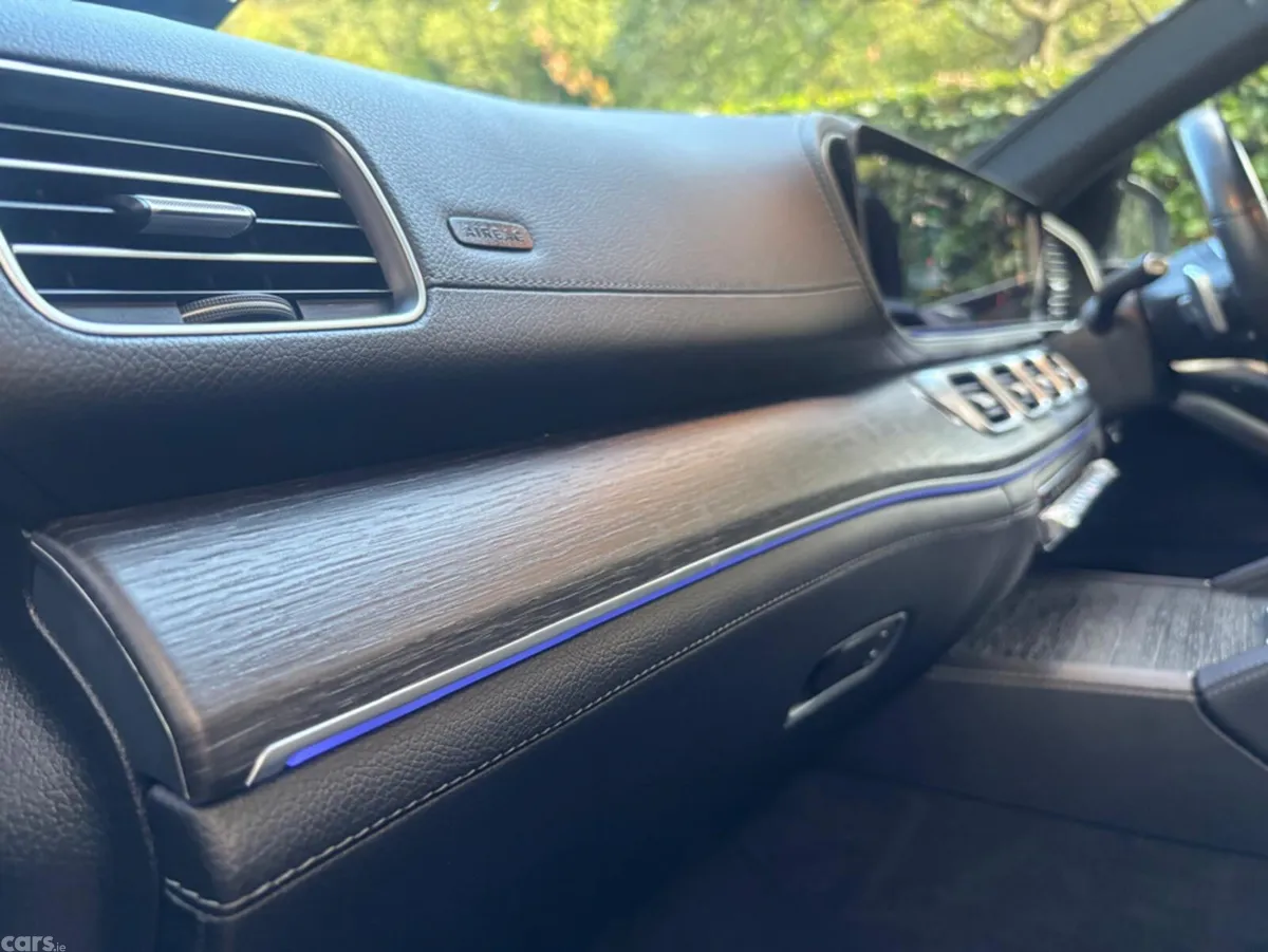 Mercedes-Benz GLE Coupe, Diesel Plug-in Hybrid, 2022, Black