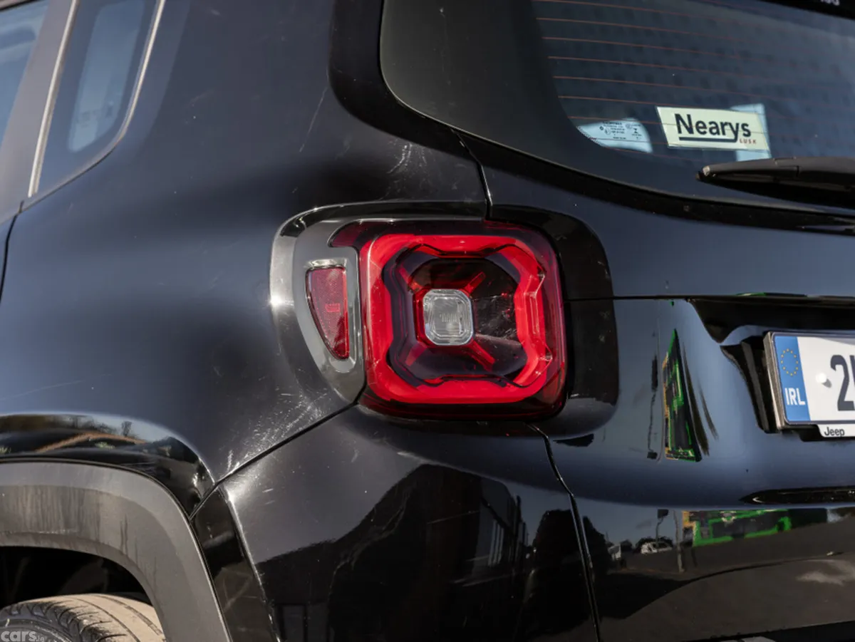 Jeep Renegade SUV, Petrol, 2021, Black