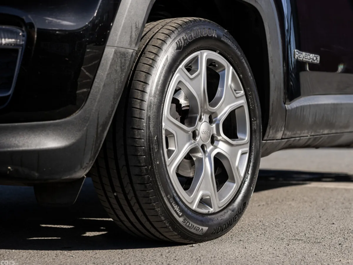 Jeep Renegade SUV, Petrol, 2021, Black