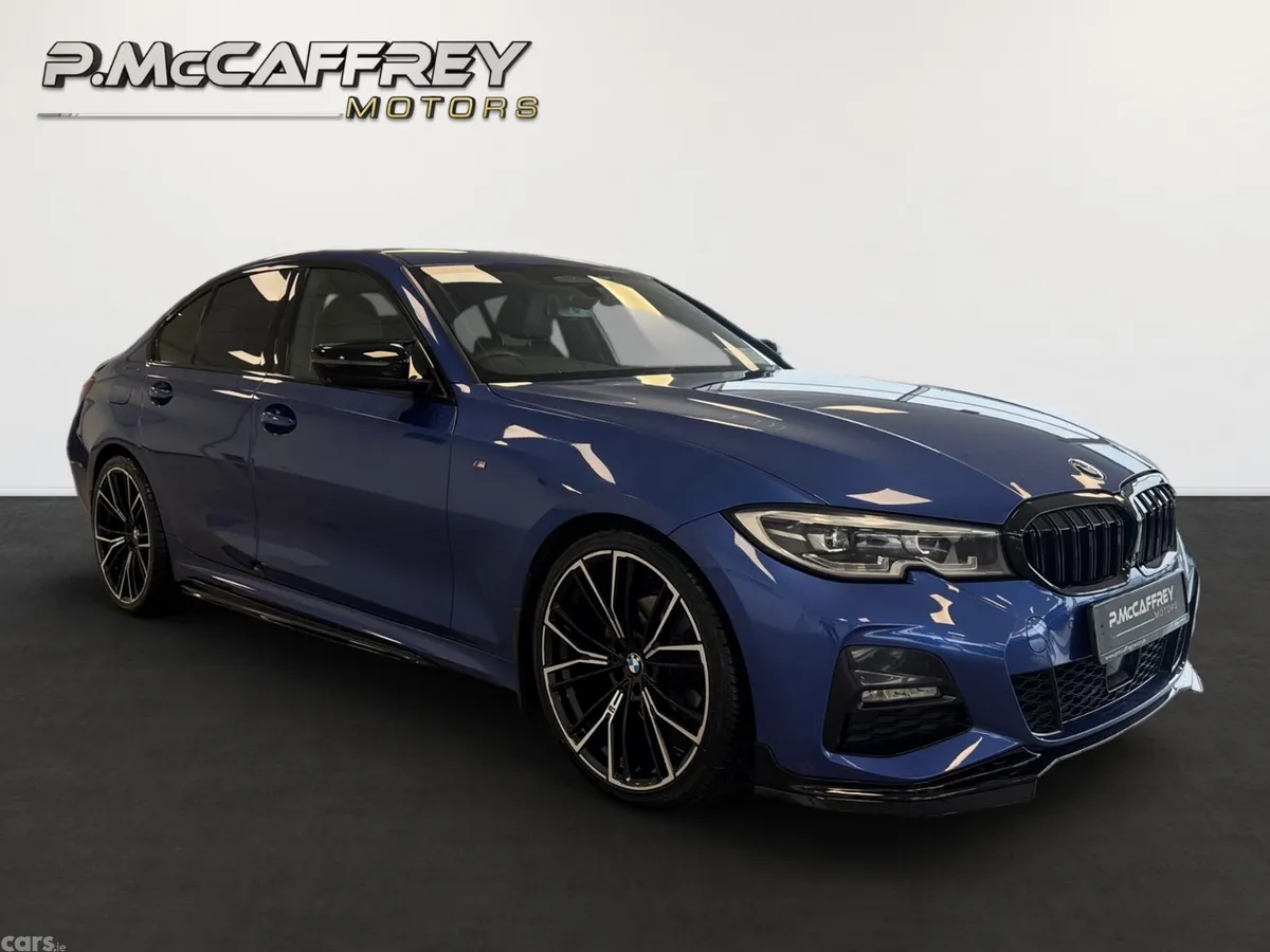 BMW 3-Series Saloon, Diesel, 2019, Blue