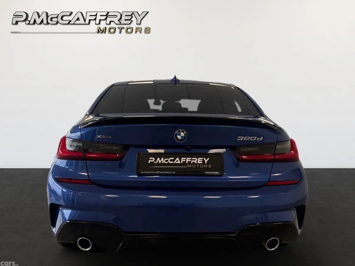 BMW 3-Series Saloon, Diesel, 2019, Blue
