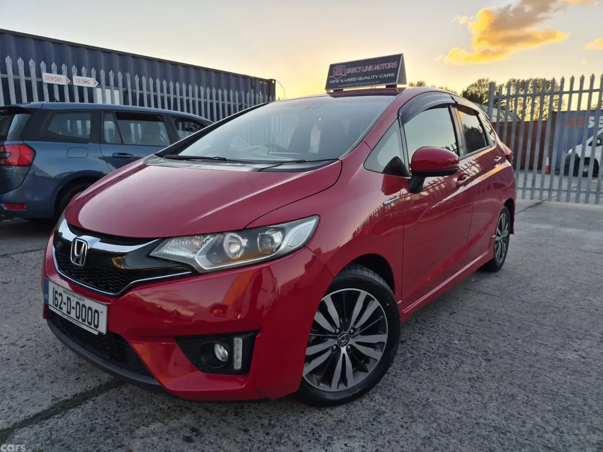 Honda Fit Hatchback, Petrol Hybrid, 2016, Red
