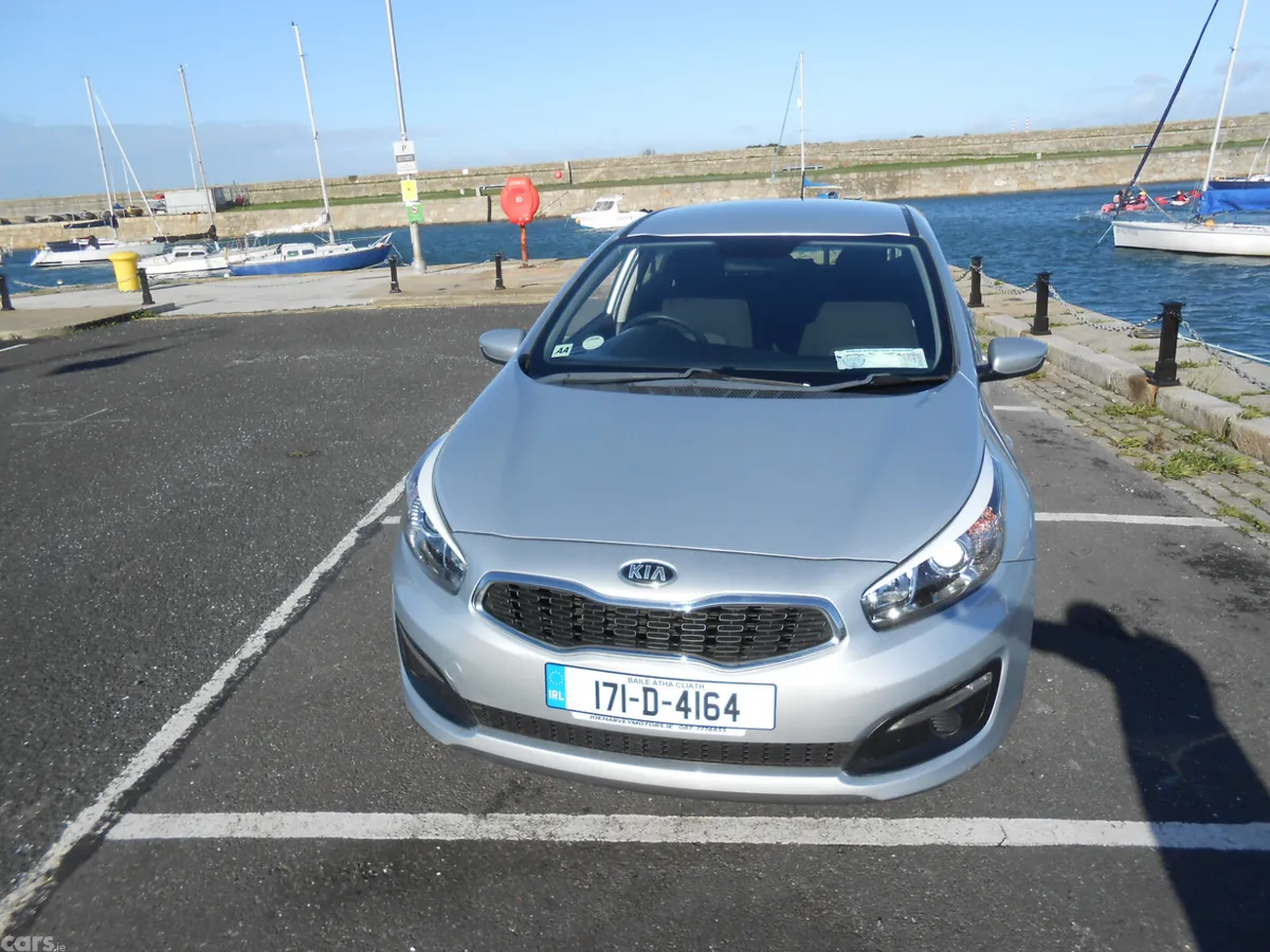 Kia Ceed Hatchback, Petrol, 2017, Grey