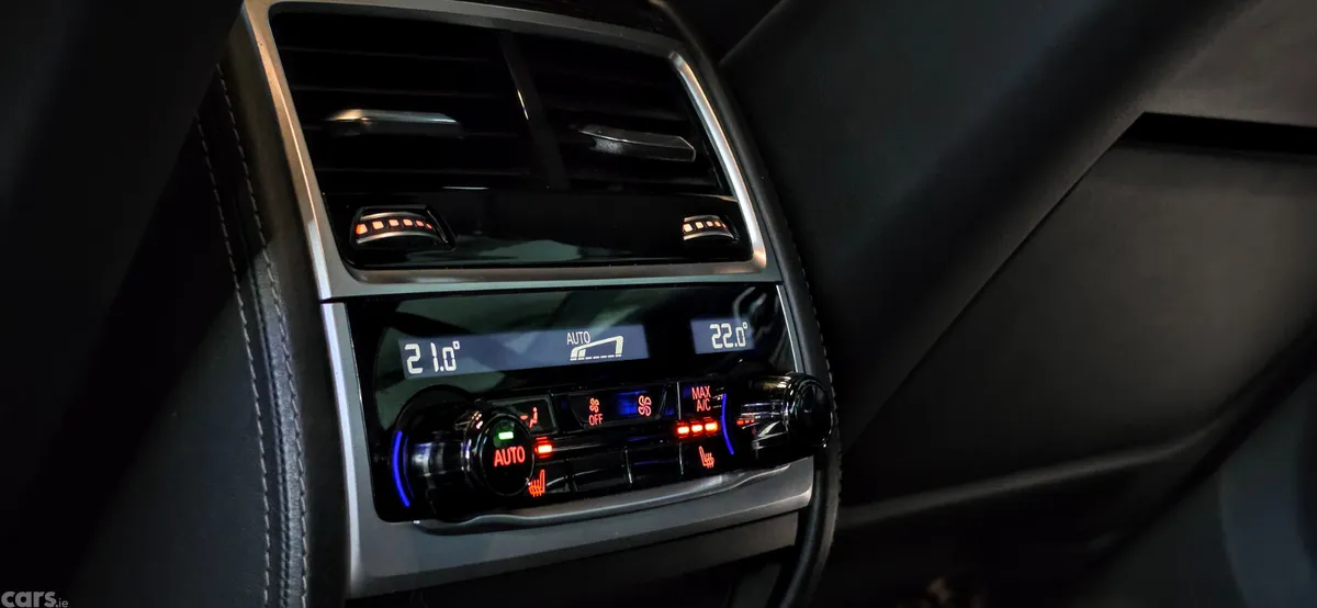 BMW 7-Series Saloon, Petrol Plug-in Hybrid, 2022, Grey