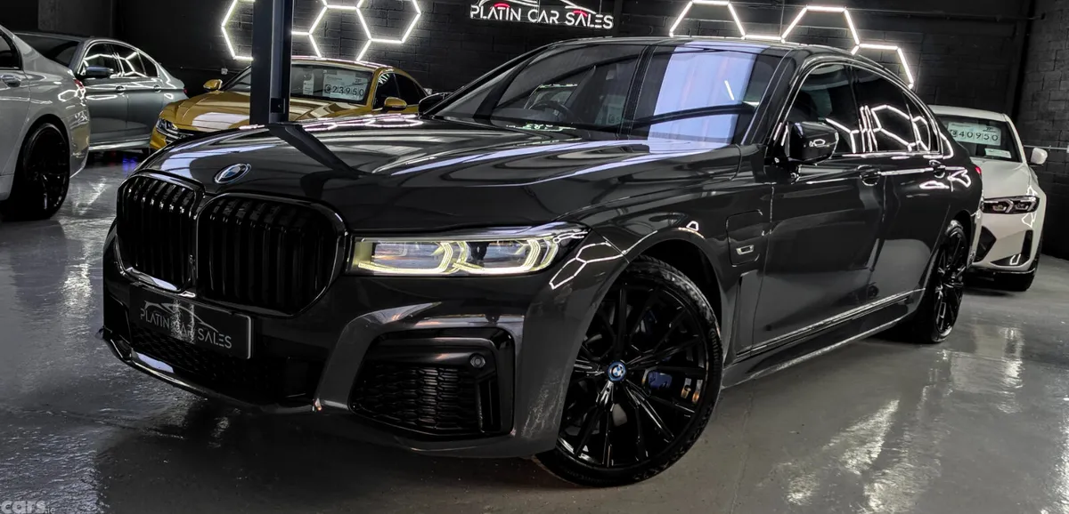 BMW 7-Series Saloon, Petrol Plug-in Hybrid, 2022, Grey