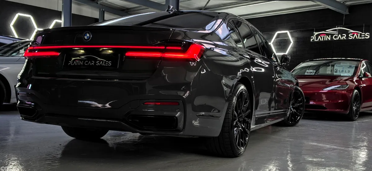 BMW 7-Series Saloon, Petrol Plug-in Hybrid, 2022, Grey