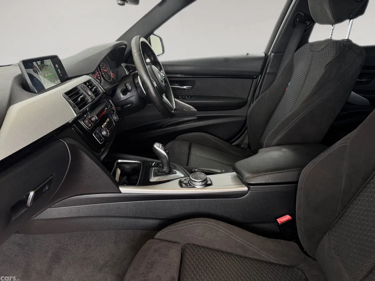 BMW 3-Series Saloon, Diesel, 2016, White
